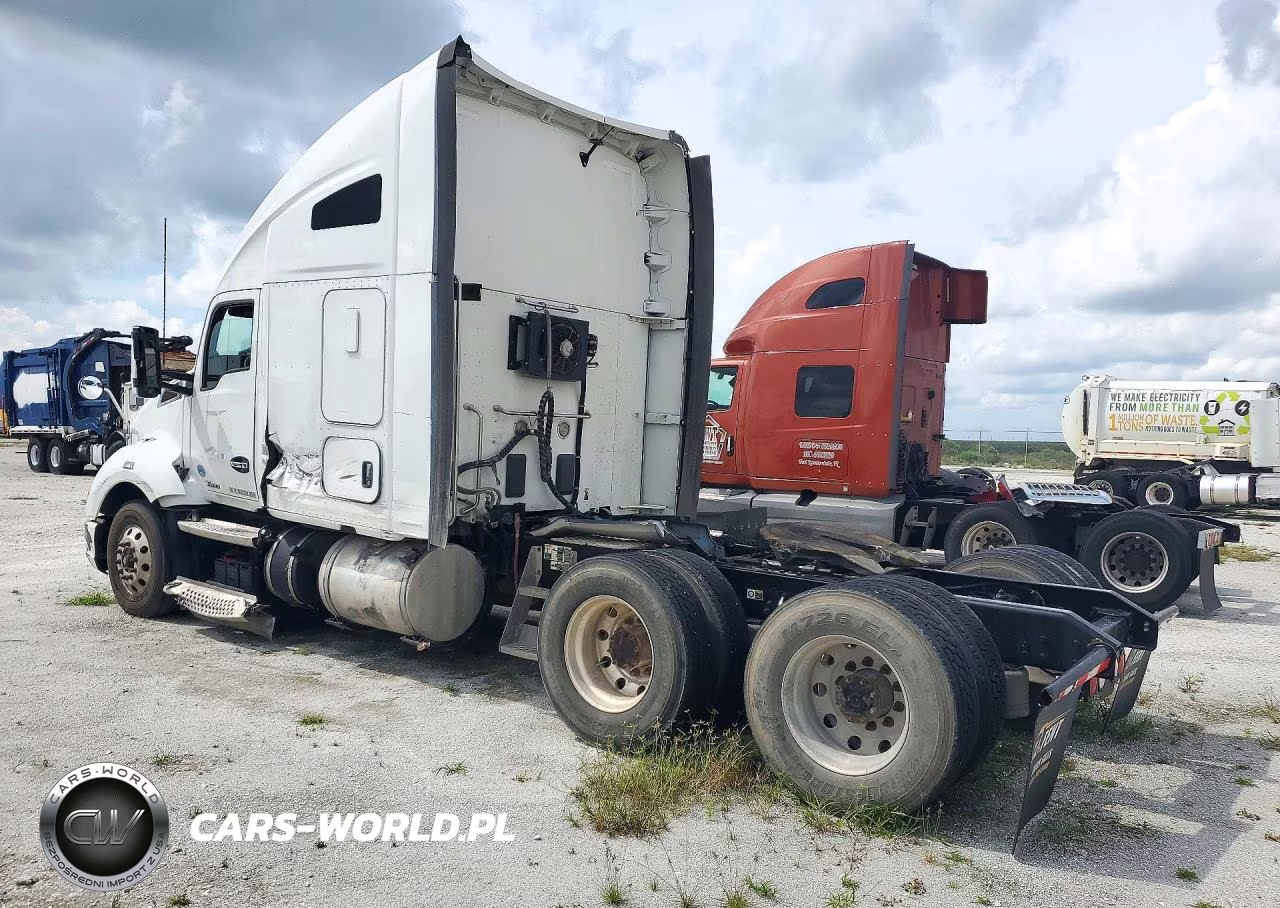 2018 Kenworth T680 Semi Truck VIN:1XKYD49XXJJ193238 - 2