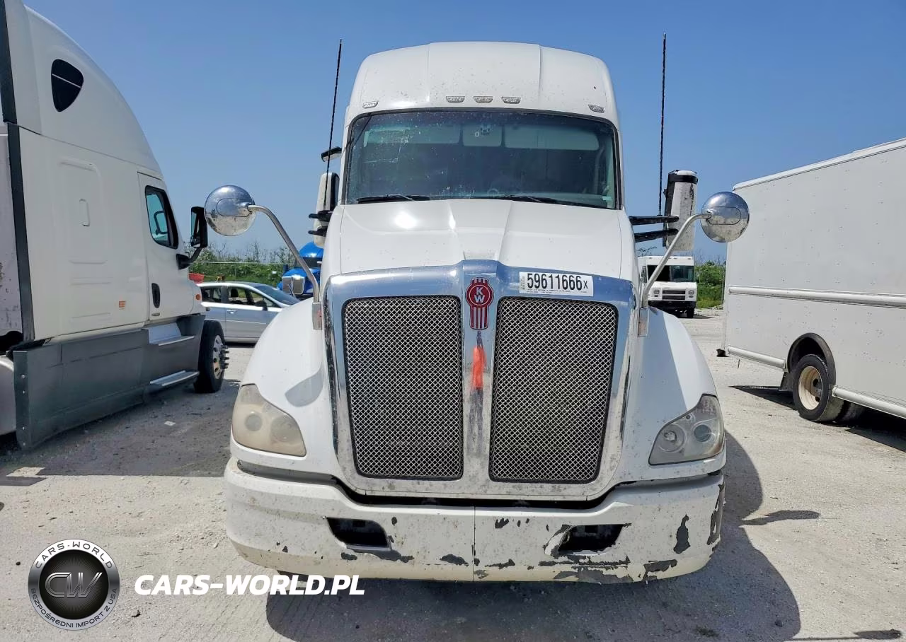 2018 Kenworth T680 Semi Truck VIN:1XKYD49XXJJ193238 - 5