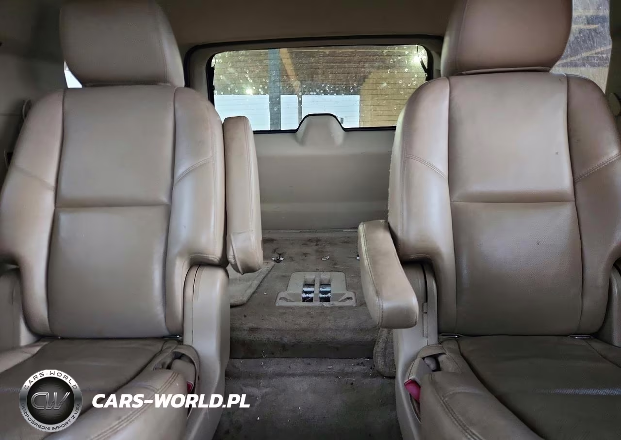 2011 GMC Yukon Denali VIN:1GKS1EEF0BR205417 - 10