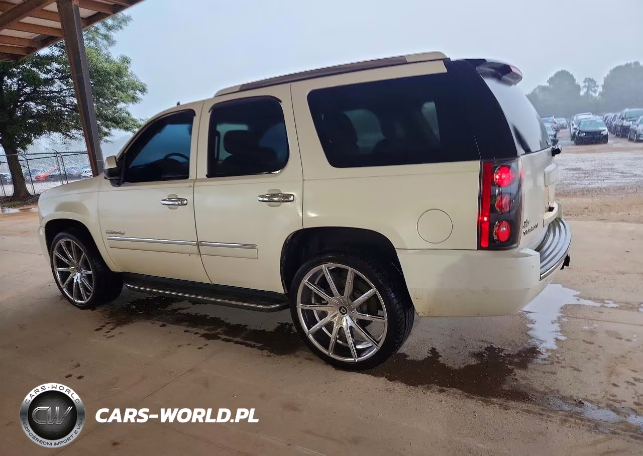 2011 GMC Yukon Denali VIN:1GKS1EEF0BR205417 - 2