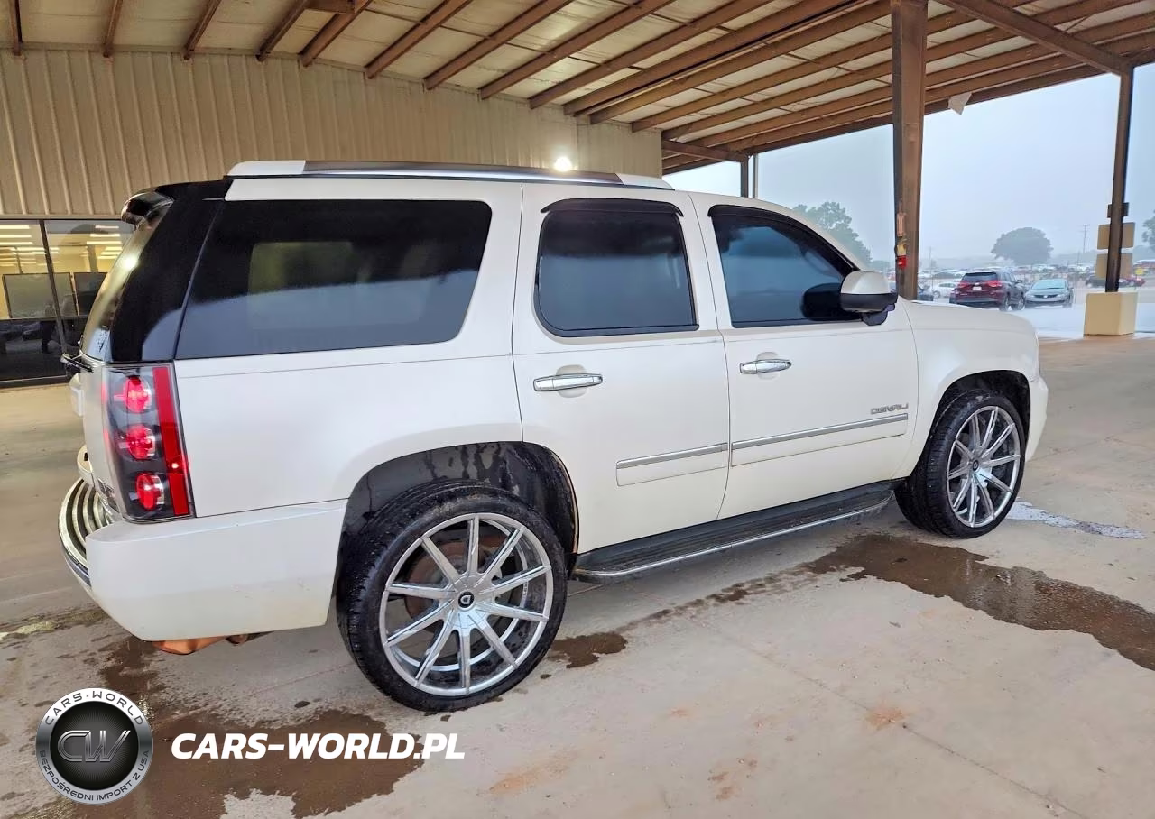 2011 GMC Yukon Denali VIN:1GKS1EEF0BR205417 - 3