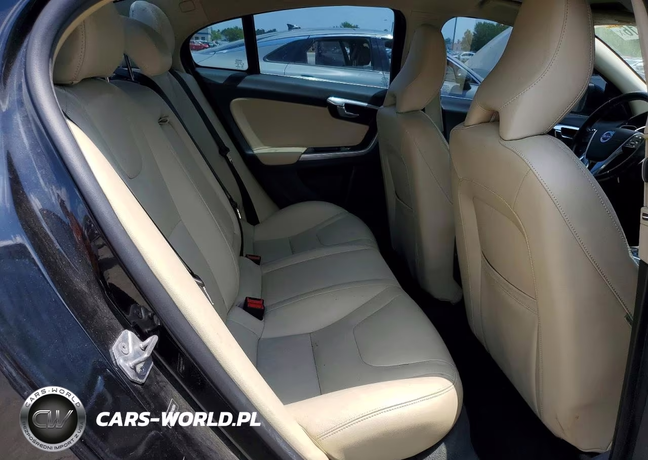 2016 Volvo S60 Premier VIN:YV126MFK3G2402904 - 10