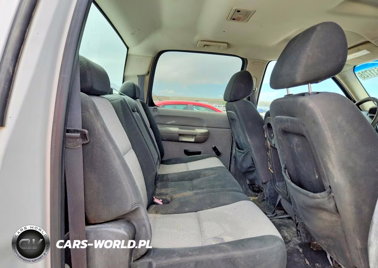 2008 Chevrolet Silverado K2500 Heavy Duty VIN:1GCHK23K78F185551 - 10