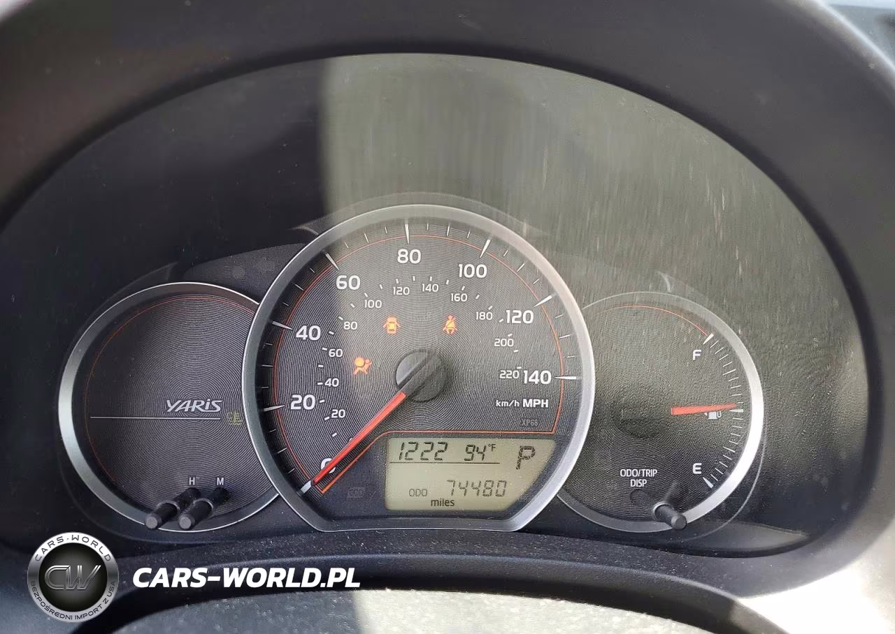 2014 Toyota Yaris VIN:JTDKTUD32ED579021 - 9