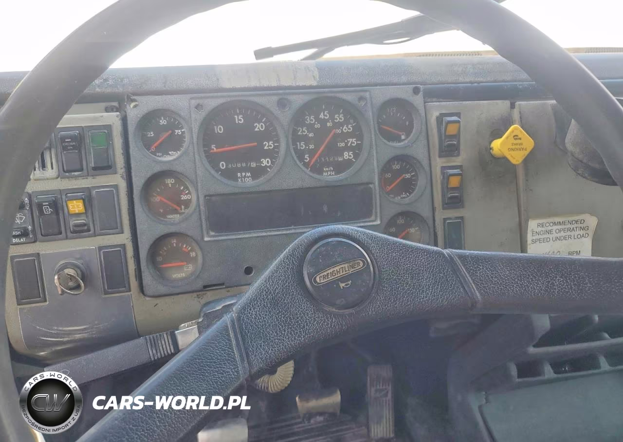 1999 Freightliner Fl112 Feed Delivery Truck VIN:1FVXTWEBXXHB53426 - 8