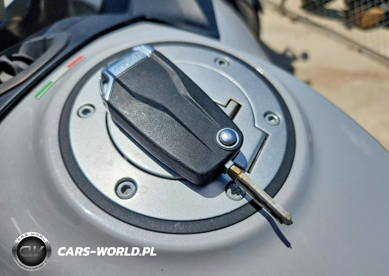 2012 Ducati Multistrada 1200 VIN:ZDM12BLW6CB018168 - 8