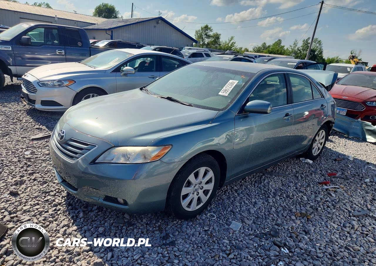 2007 Toyota Camry Le – zdjęcie 1 z 13