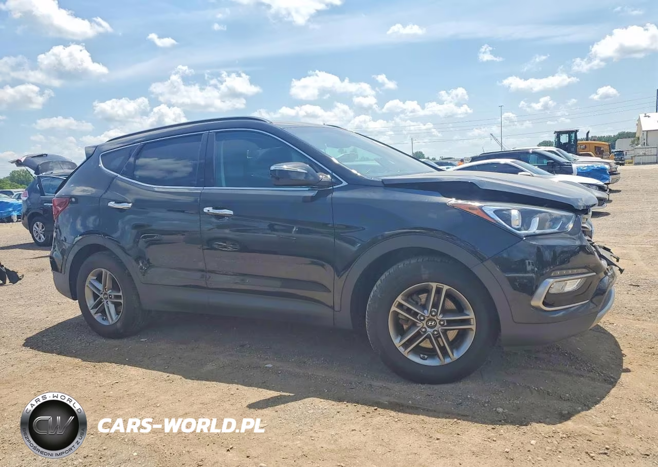 2017 Hyundai Santa Fe Sport 2.4L VIN:5NMZUDLB4HH028556 - 4