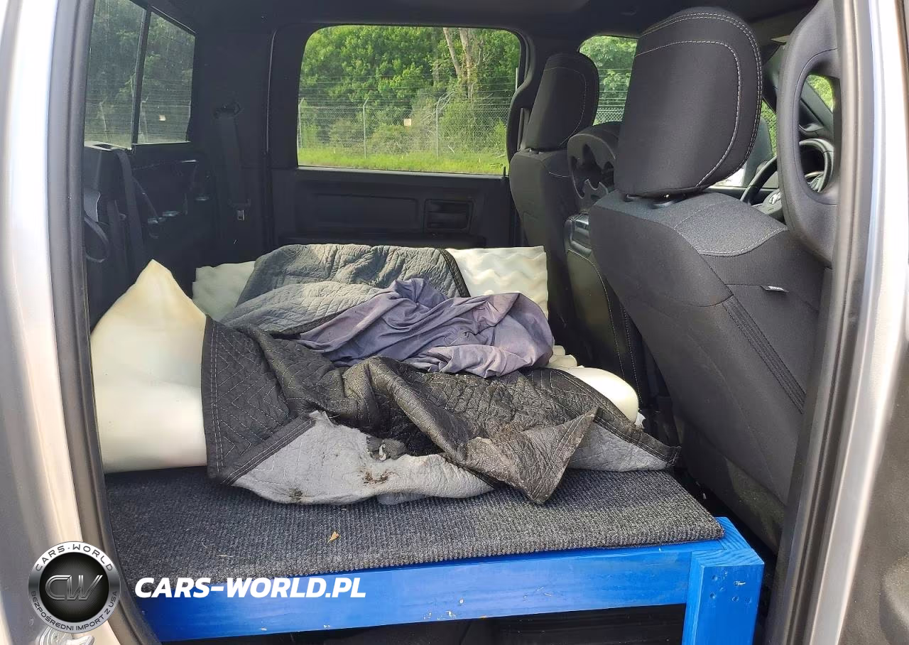 2024 Ram 3500 Tradesman VIN:3C63RRGL9RG215075 - 10
