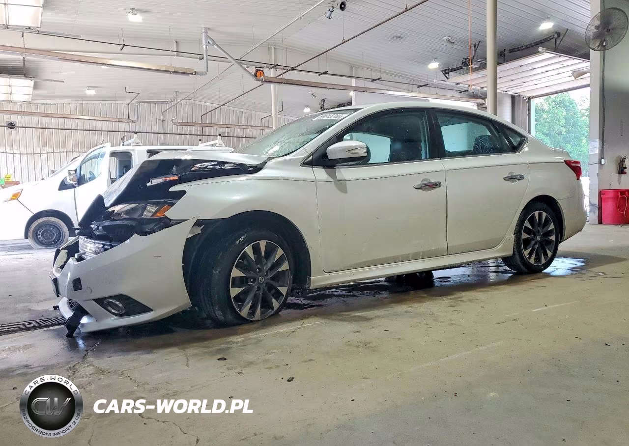 2016 Nissan Sentra Sr – zdjęcie 1 z 12