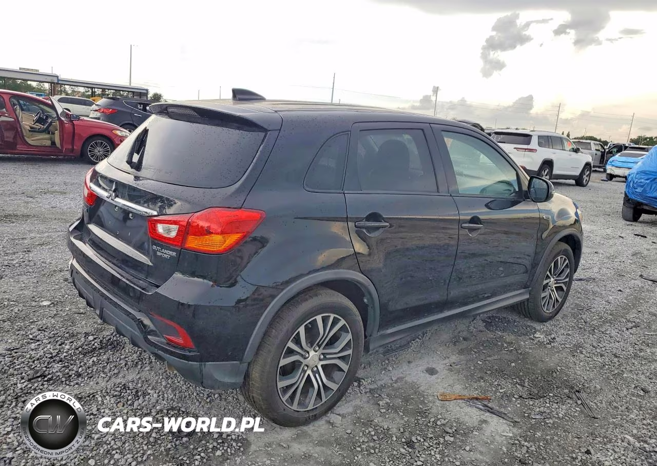 2018 Mitsubishi Outlander Sport Es VIN:JA4AP3AU8JZ029806 - 3