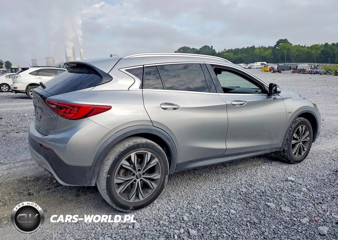 2018 Infiniti Qx30 Luxury VIN:SJKCH5CR9JA059361 - 3