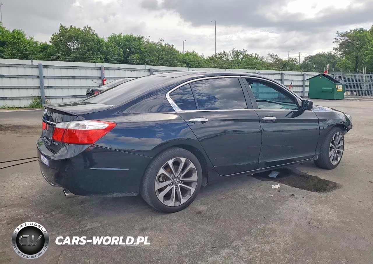 2015 Honda Accord Sport VIN:1HGCR2F57FA058385 - 3
