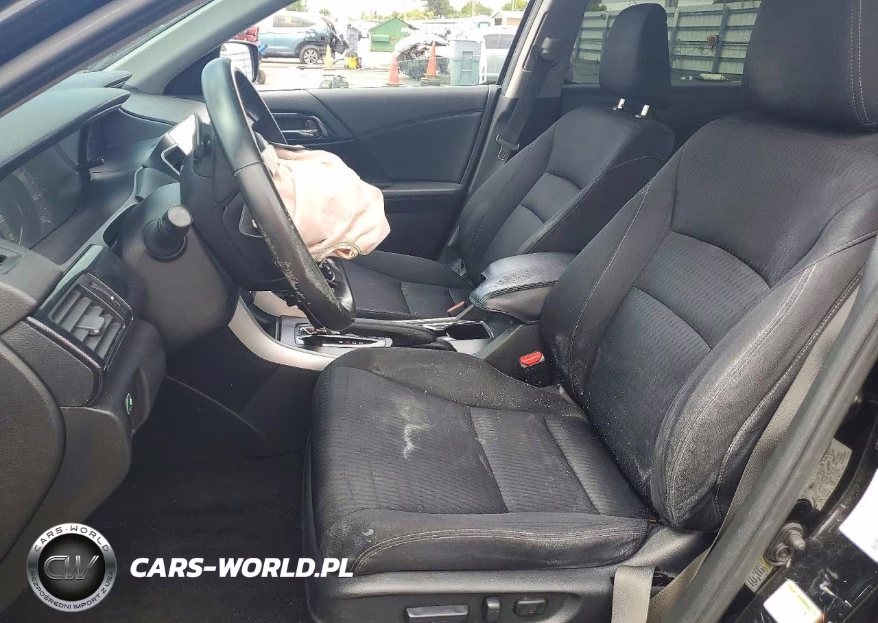 2015 Honda Accord Sport VIN:1HGCR2F57FA058385 - 7