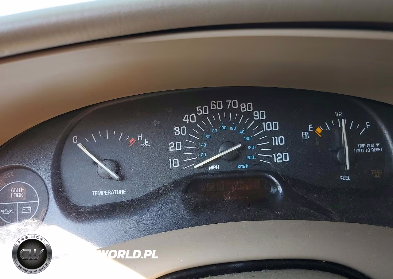 2002 Buick Century Custom VIN:2G4WS52J721176683 - 9