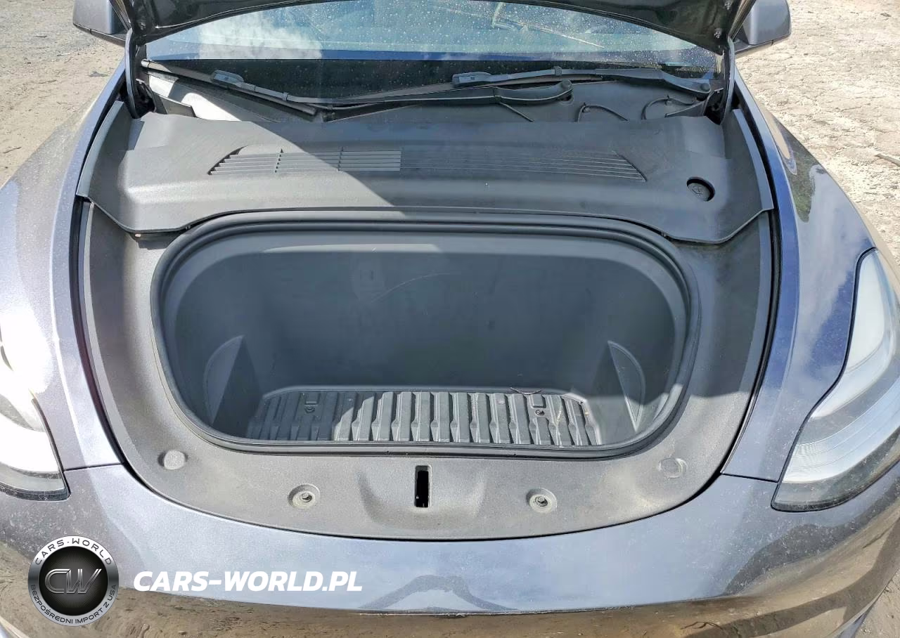 2021 Tesla Model Y VIN:5YJYGDEEXMF142003 - 12