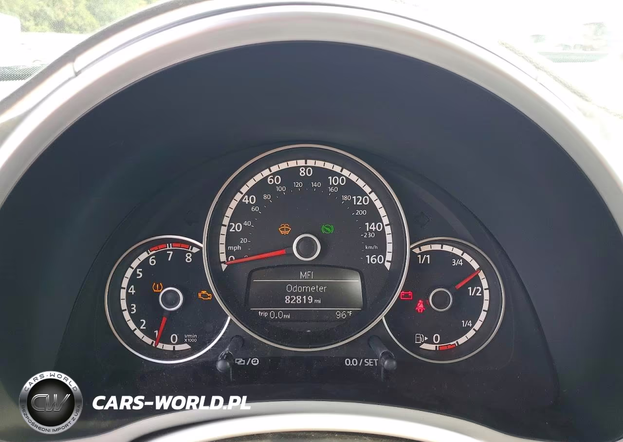 2014 Volkswagen Beetle R-Line VIN:3VWVT7AT0EM665450 - 9