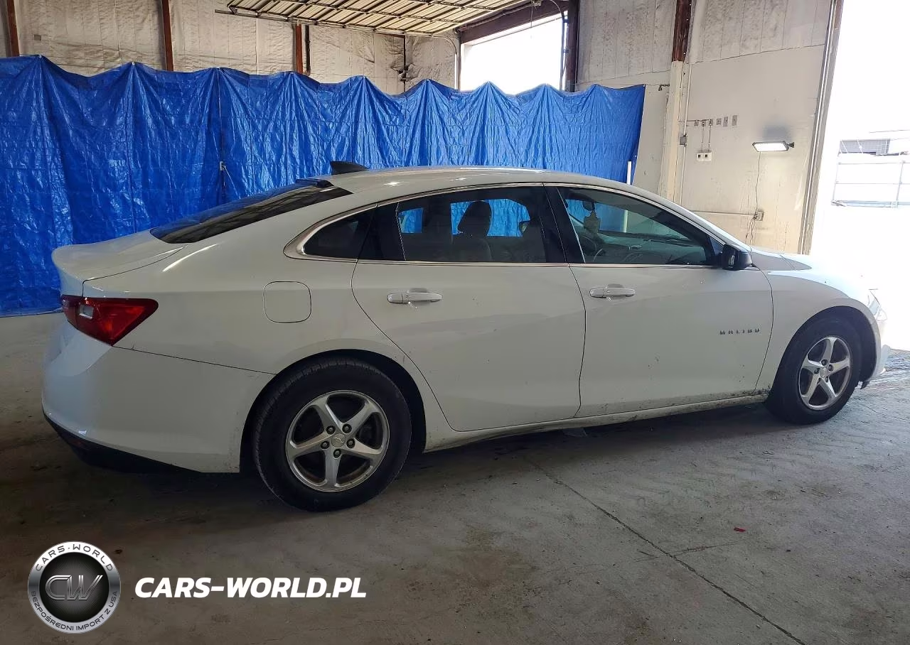 2017 Chevrolet Malibu Ls VIN:1G1ZB5ST9HF275714 - 3
