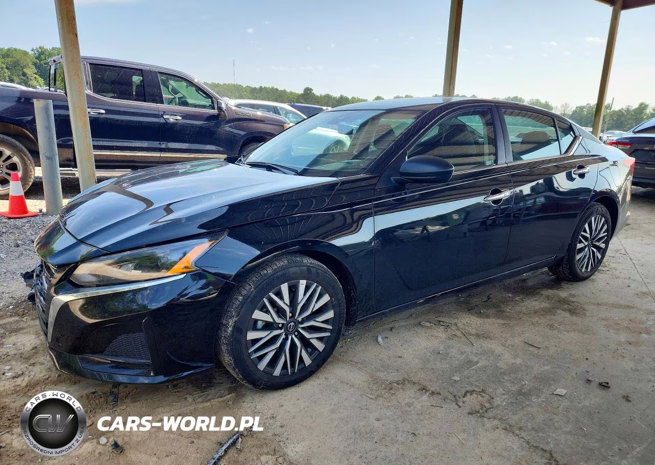 2025 Nissan Altima Sv – zdjęcie 1 z 12