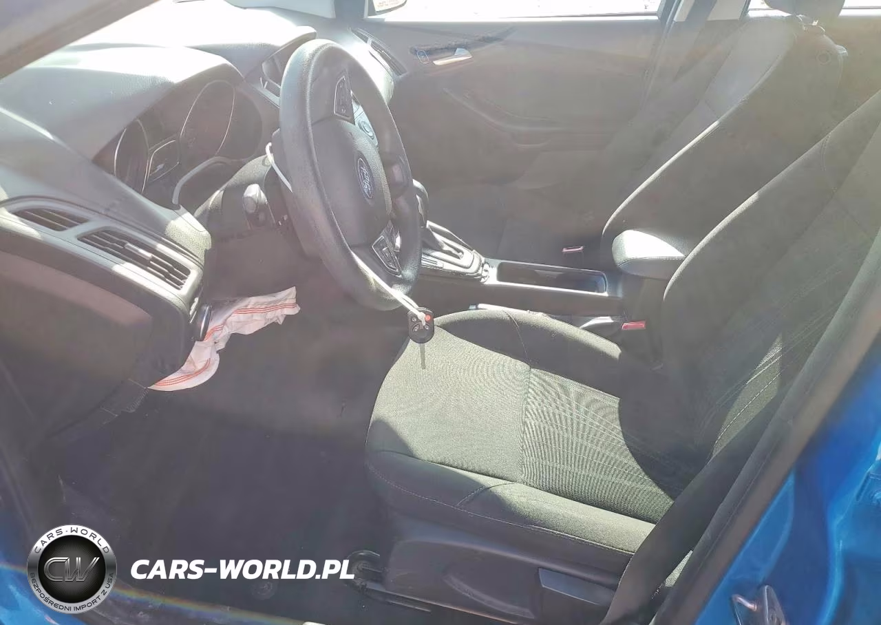 2016 Ford Focus Se VIN:1FADP3F22GL212677 - 7