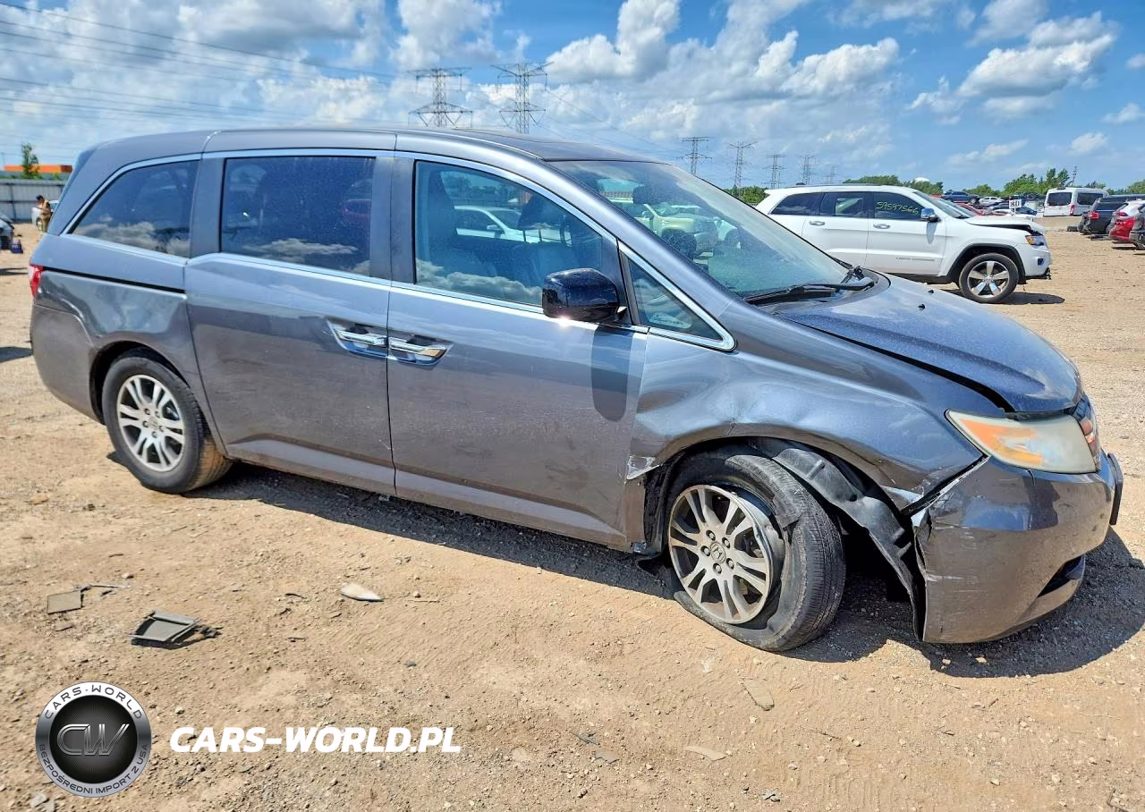 2013 Honda Odyssey Exl VIN:5FNRL5H67DB034612 - 4