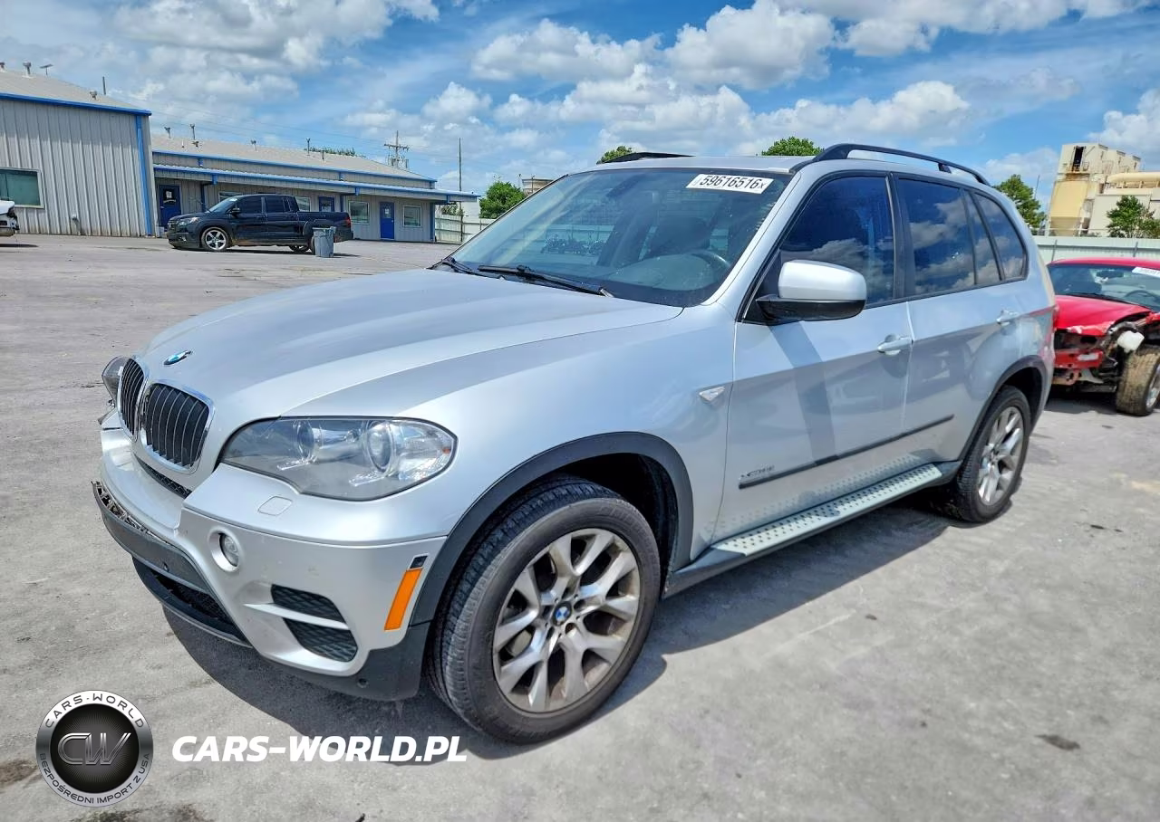 2012 BMW X5 xDrive35I – zdjęcie 1 z 12