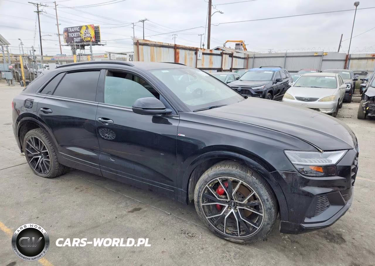 2020 Audi Q8 Premium Plus 55 Tfsi Quattro Tiptronic VIN:WA1EVAF18LD006634 - 4