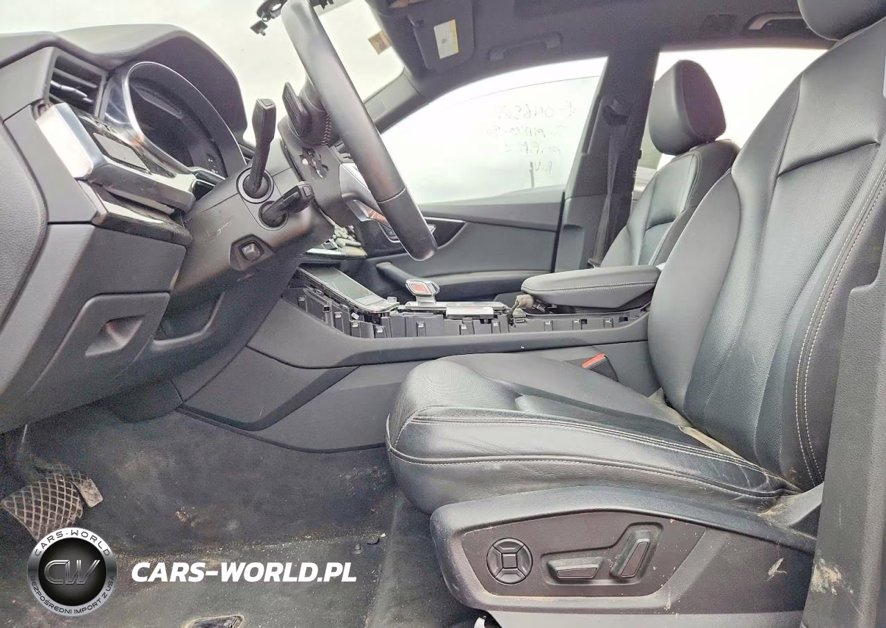 2020 Audi Q8 Premium Plus 55 Tfsi Quattro Tiptronic VIN:WA1EVAF18LD006634 - 7