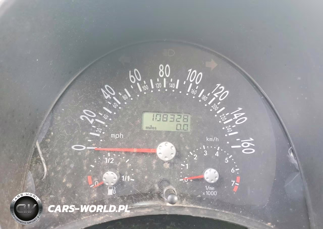 2002 Volkswagen New Beetle Gls Sport VIN:3VWED21C32M443058 - 9