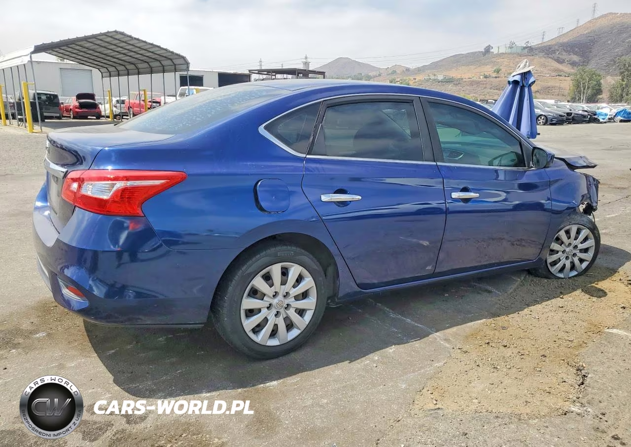 2018 Nissan Sentra S VIN:3N1AB7APXJY285691 - 3