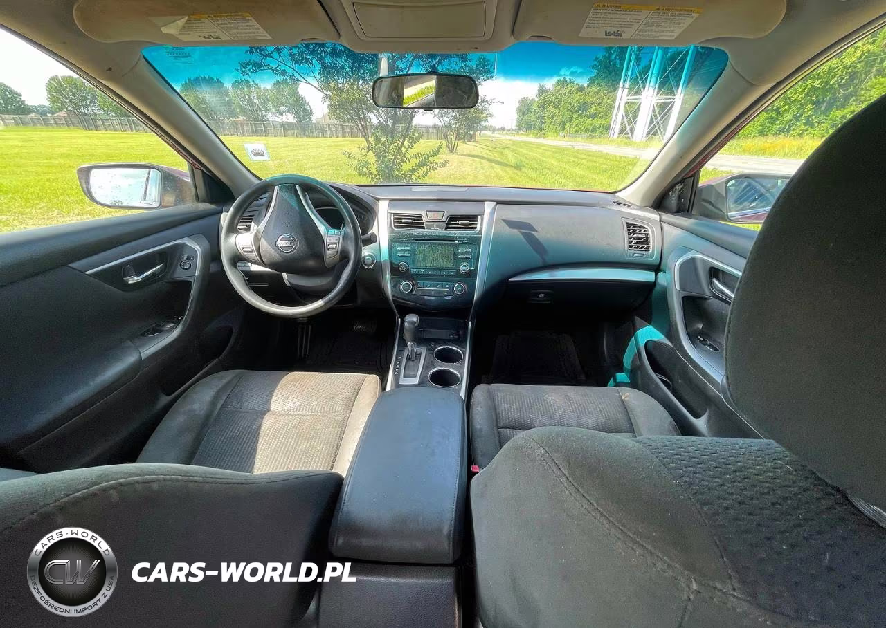 2015 Nissan Altima 2.5 S VIN:1N4AL3AP4FN378736 - 9