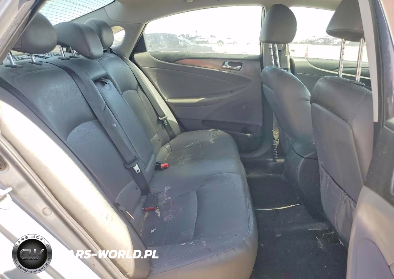 2015 Hyundai Sonata Hybrid Limited VIN:KMHEC4A40FA127657 - 10