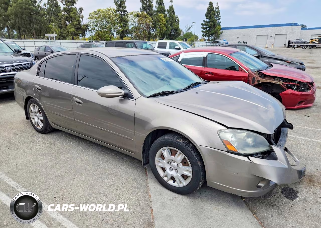 2005 Nissan Altima VIN:1N4AL11D85N447159 - 4