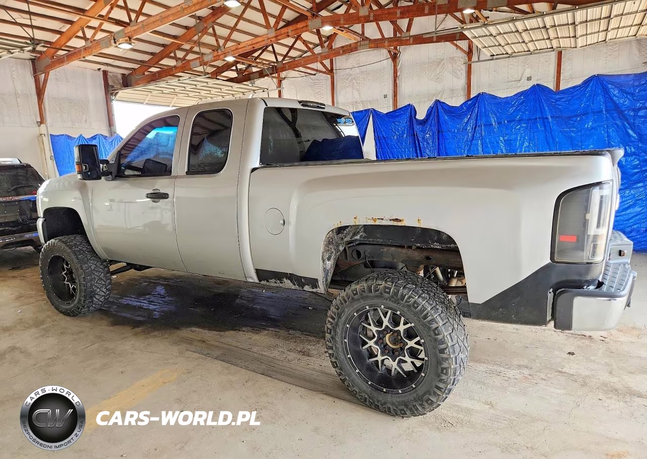 2011 Chevrolet Silverado K1500 VIN:1GCRKPEA4BZ118336 - 2