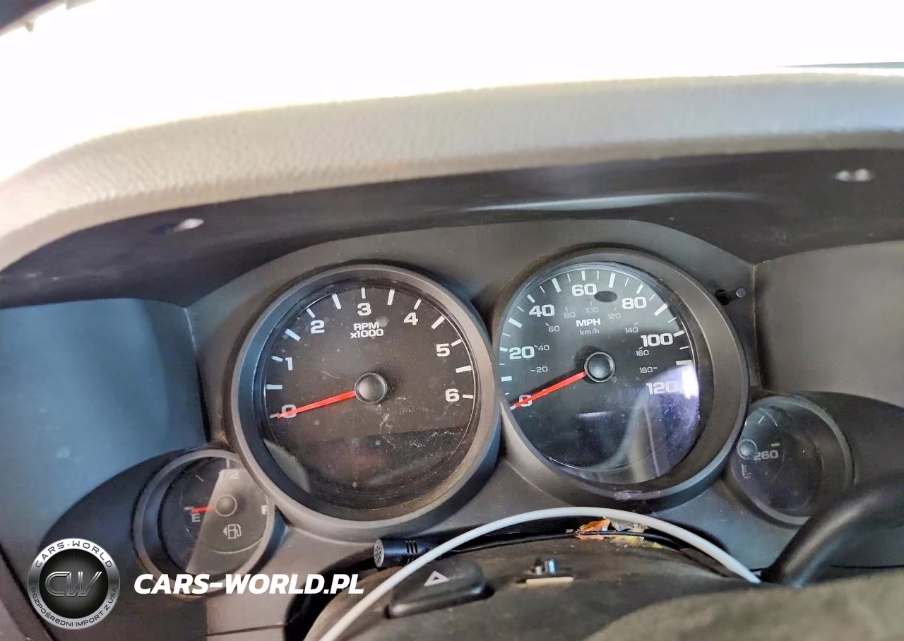2011 Chevrolet Silverado K1500 VIN:1GCRKPEA4BZ118336 - 9