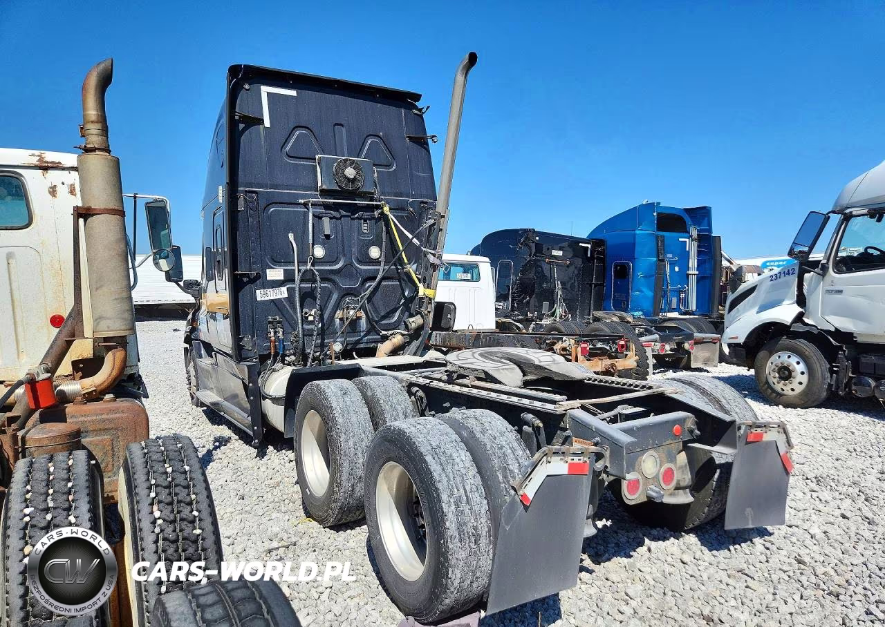 2018 Freightliner Cascadia 125 Semi Truck VIN:3AKJGLDR6JSKB8267 - 2
