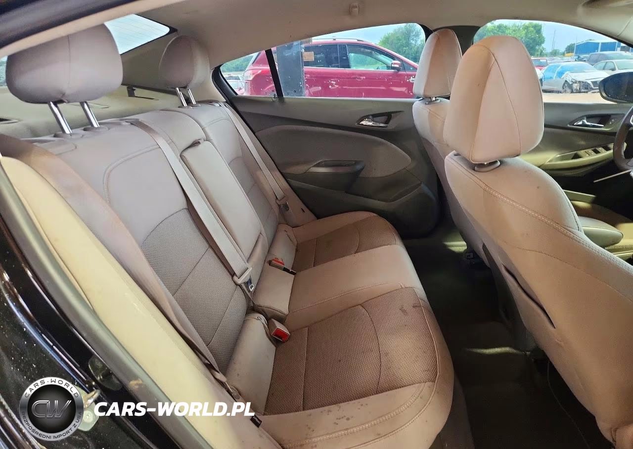 2018 Chevrolet Cruze Lt VIN:1G1BE5SM4J7215454 - 10