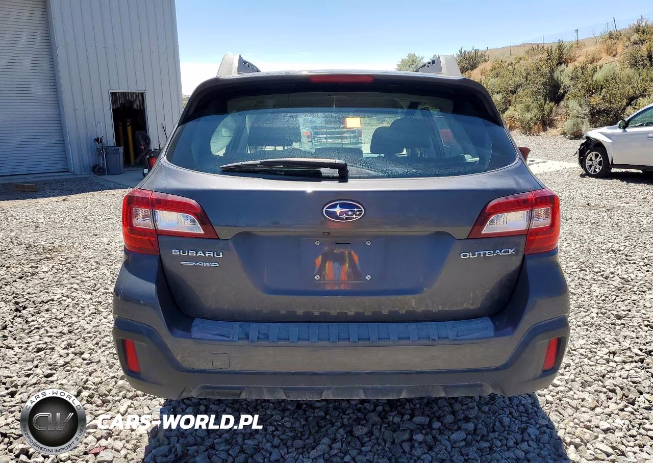 2018 Subaru Outback VIN:4S4BSAAC3J3218981 - 6