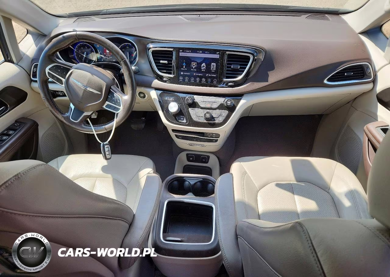 2019 Chrysler Pacifica Touring L Plus VIN:2C4RC1EG4KR588875 - 8