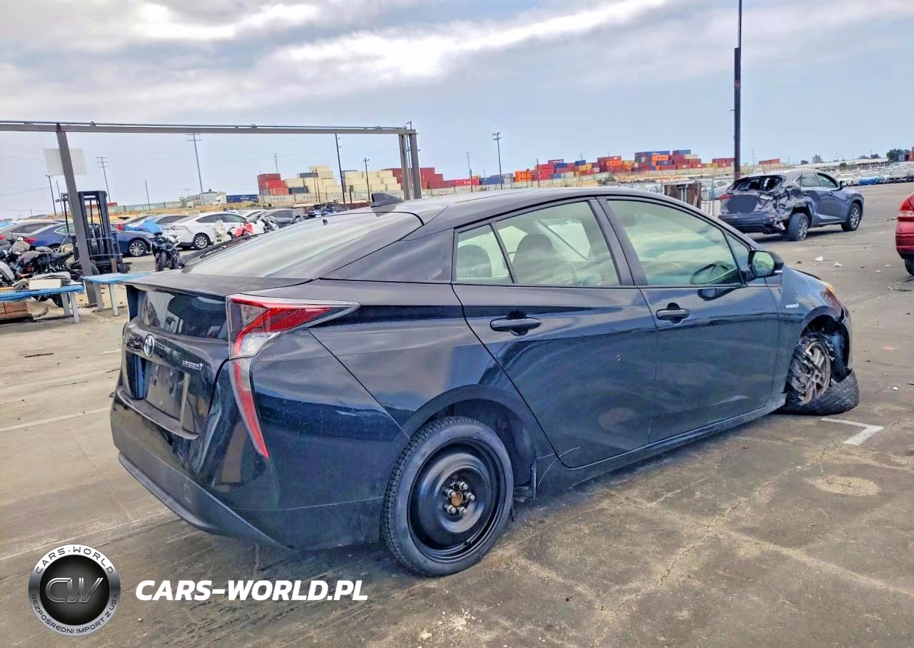 2016 Toyota Prius Three VIN:JTDKARFU8G3000194 - 3