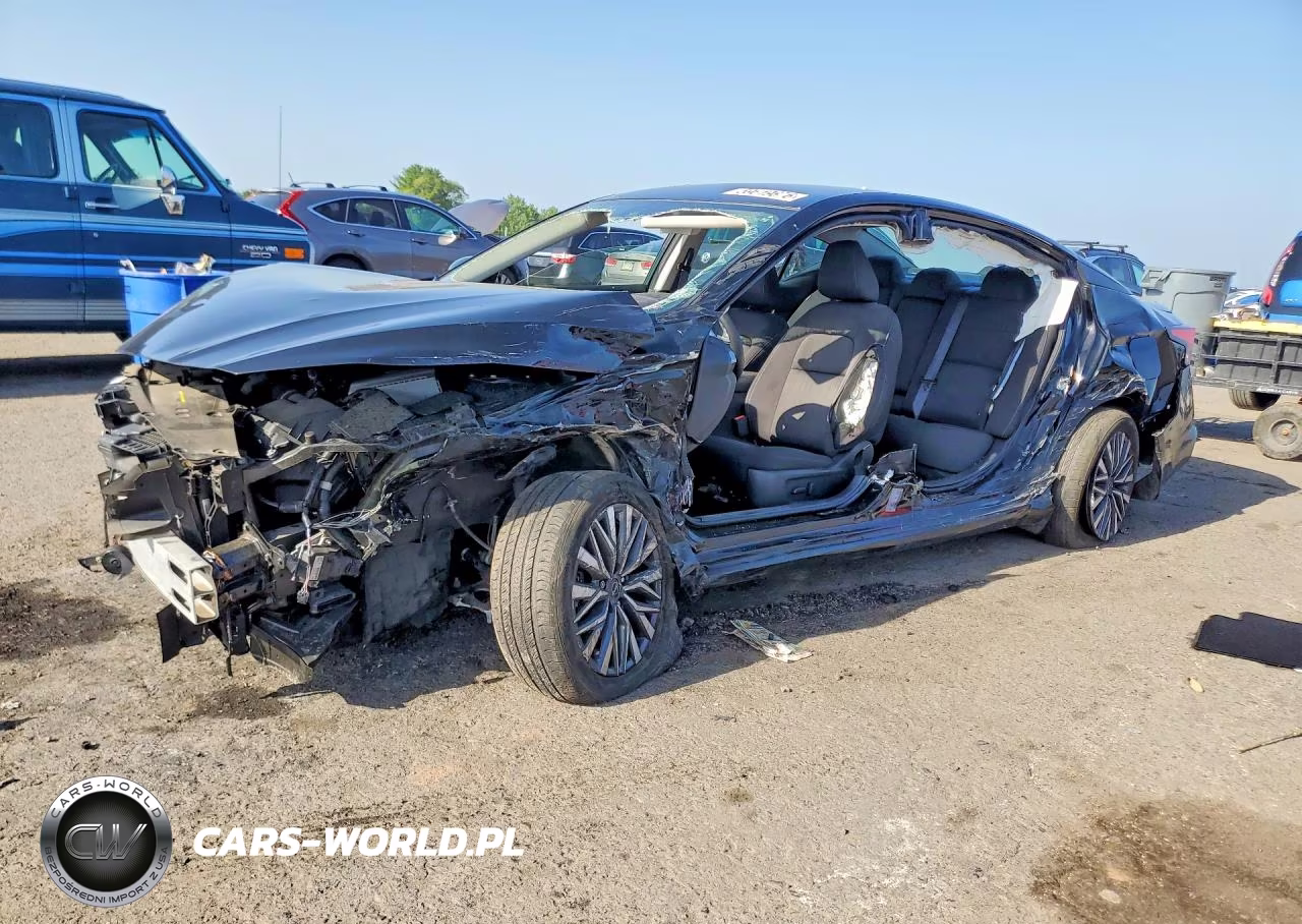2023 Nissan Altima Sv – zdjęcie 1 z 13