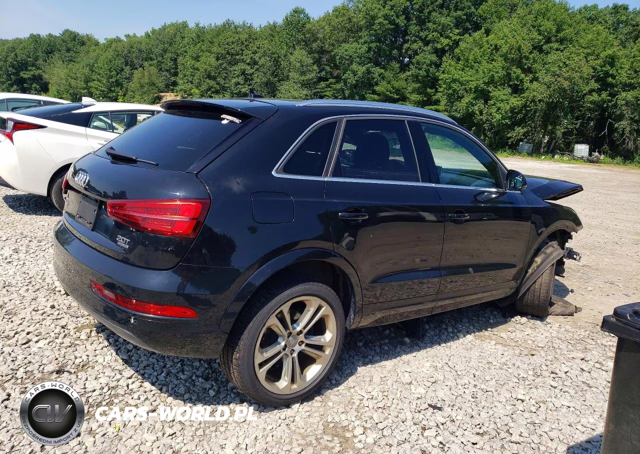 2016 Audi Q3 Premium Plus VIN:WA1EFCFSXGR008878 - 3