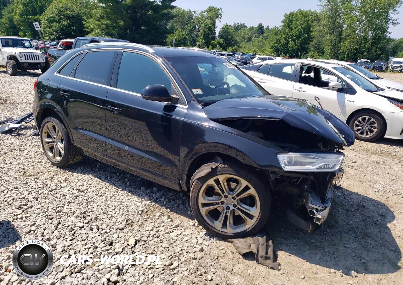 2016 Audi Q3 Premium Plus VIN:WA1EFCFSXGR008878 - 4