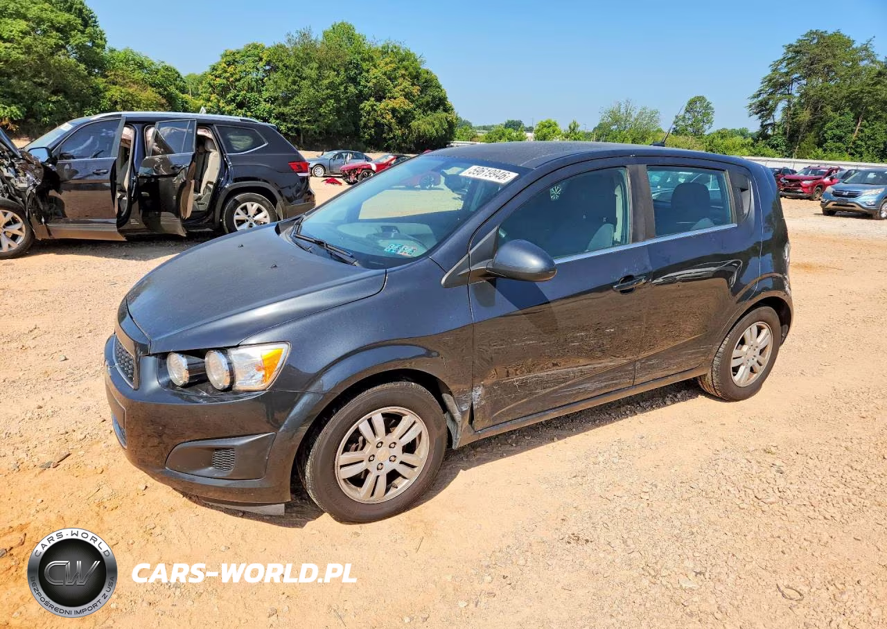 2014 Chevrolet Sonic Lt – zdjęcie 1 z 12