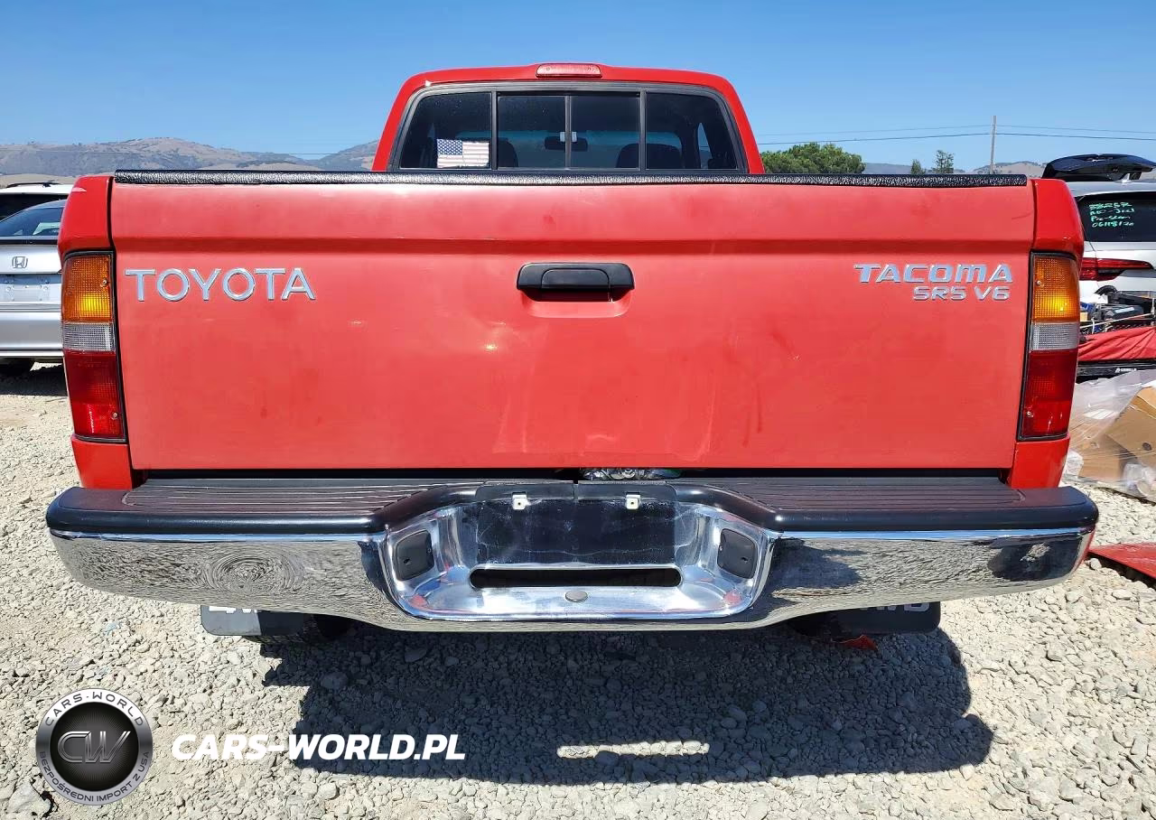 2000 Toyota Tacoma Xtracab VIN:5TEWN72NXYZ706868 - 6