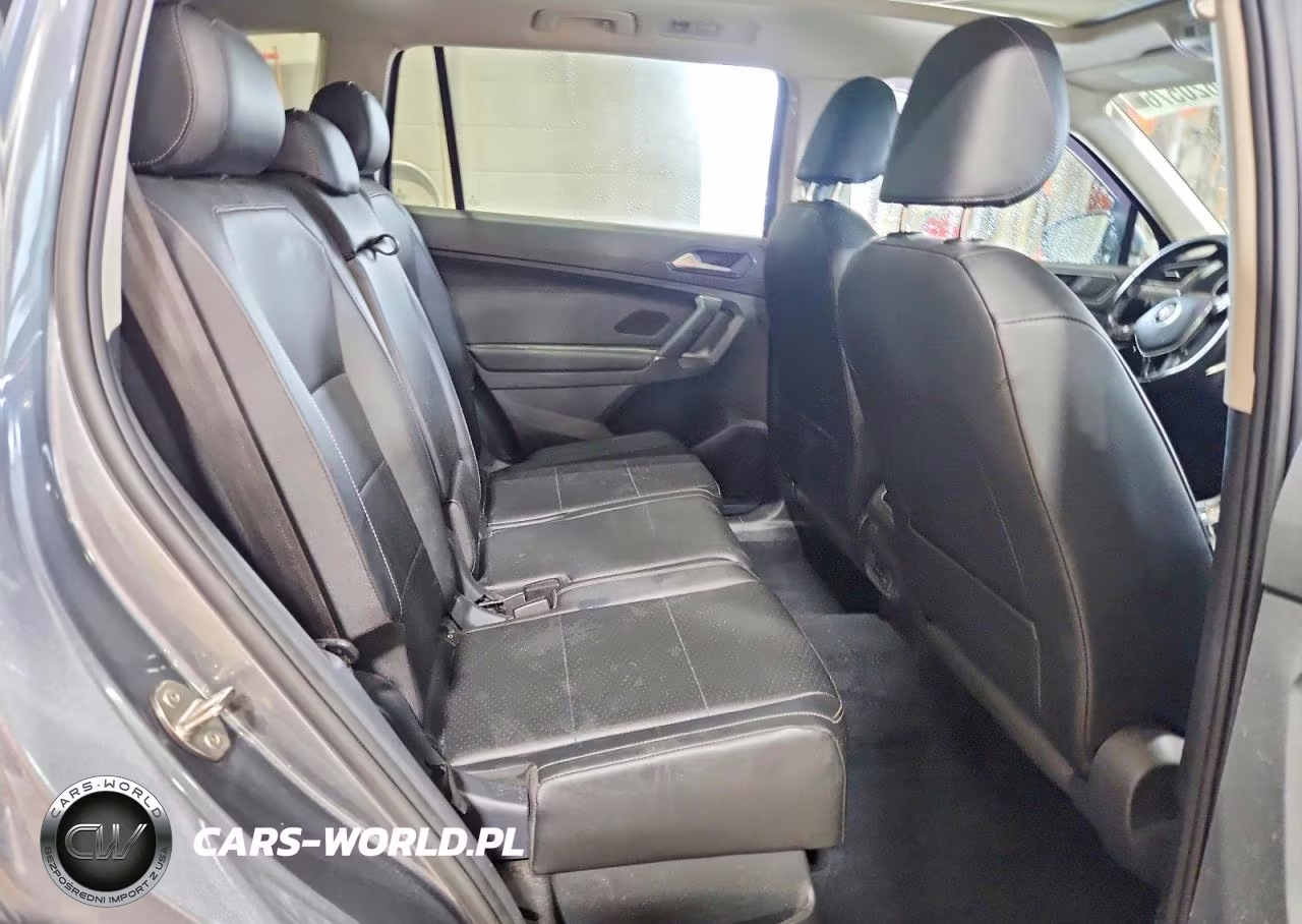 2018 Volkswagen Tiguan Se-Sel VIN:3VV2B7AX5JM048794 - 11