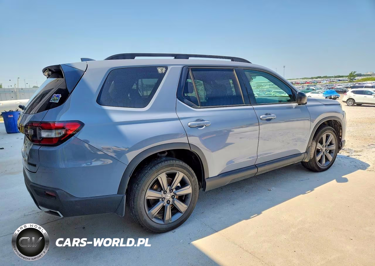 2025 Honda Pilot Sport VIN:5FNYG1H38SB067694 - 3