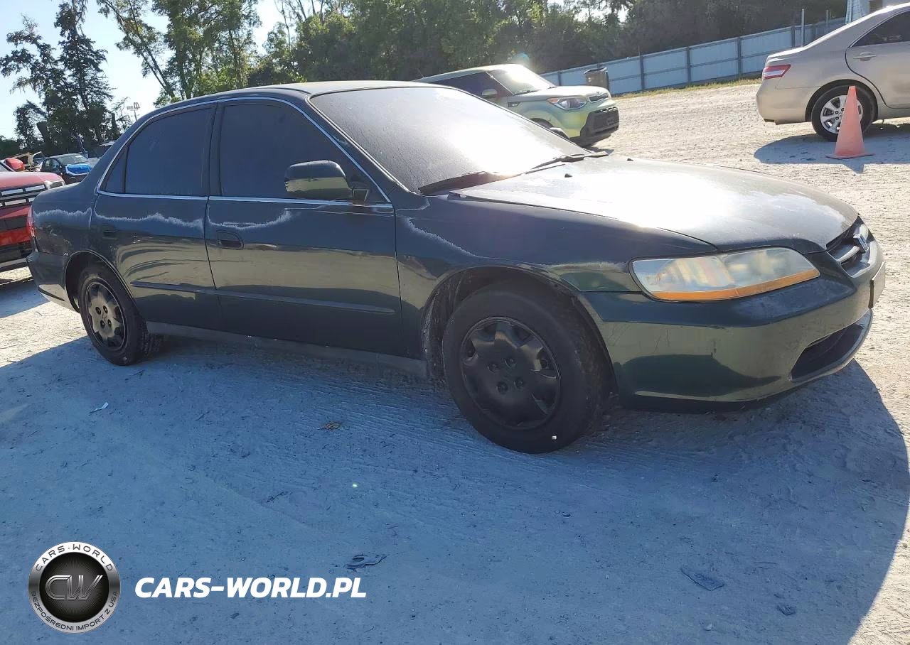 1999 Honda Accord Lx VIN:1HGCG5642XA109971 - 4