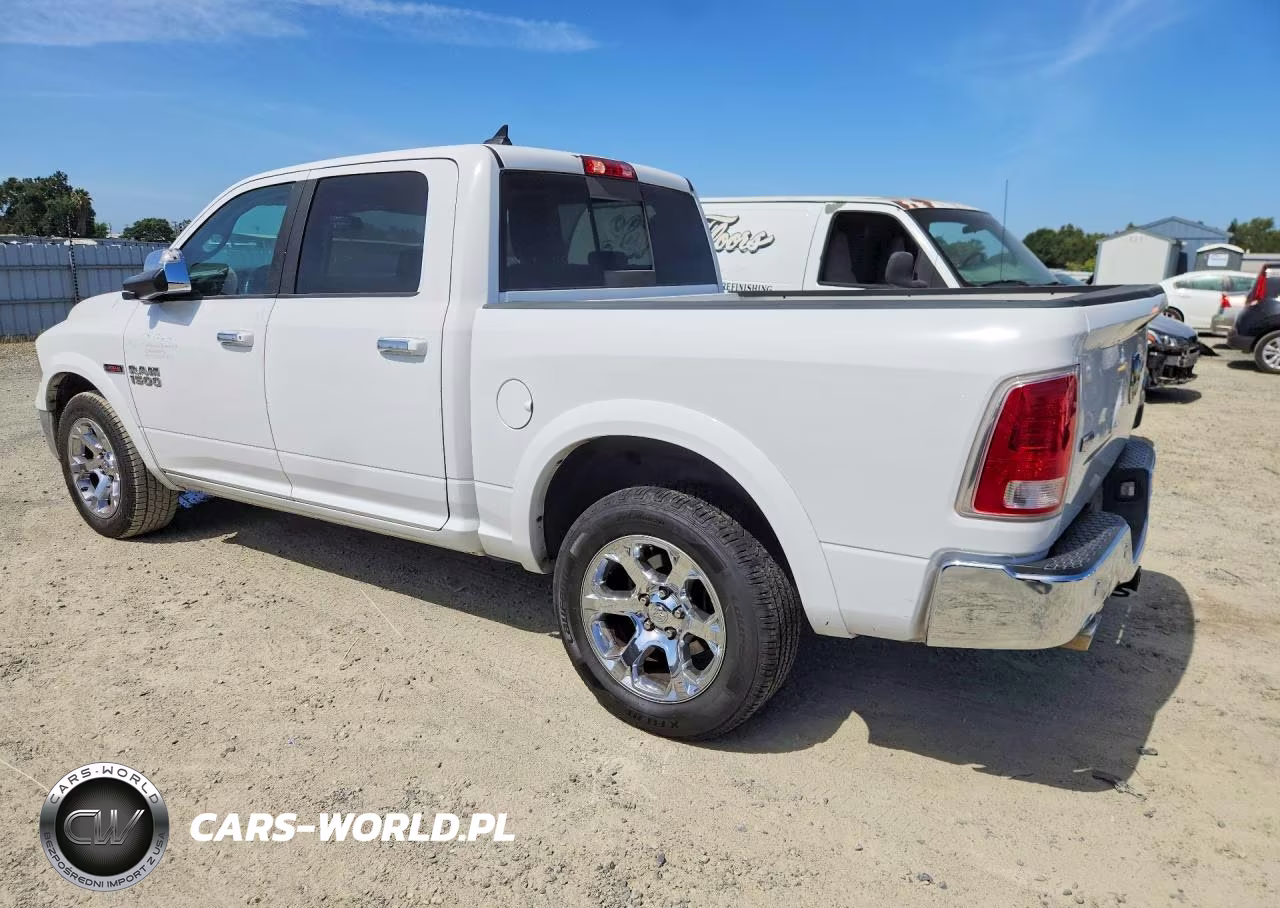 2018 Ram 1500 Laramie VIN:1C6RR7NM4JS338659 - 2