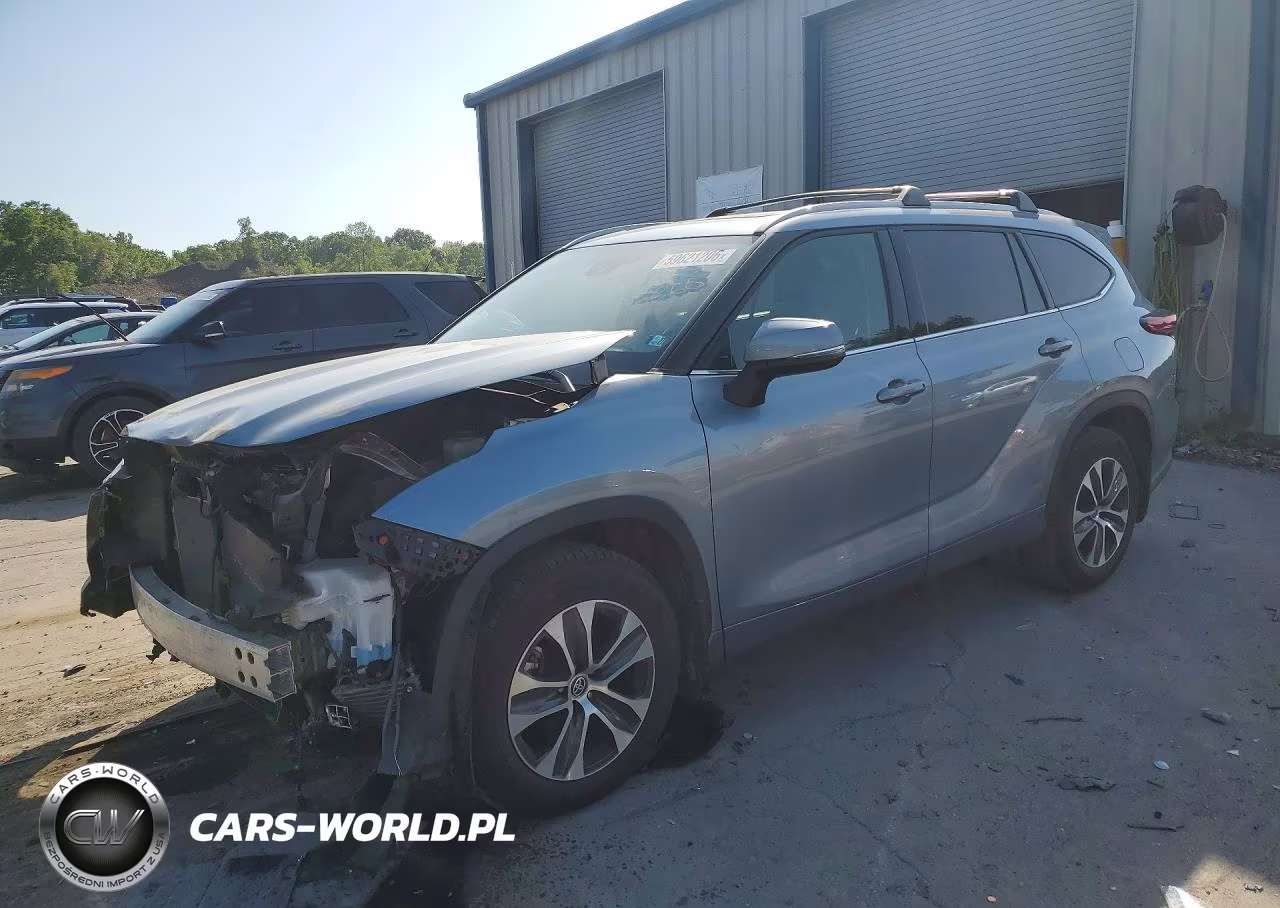2022 Toyota Highlander Xle – zdjęcie 1 z 13